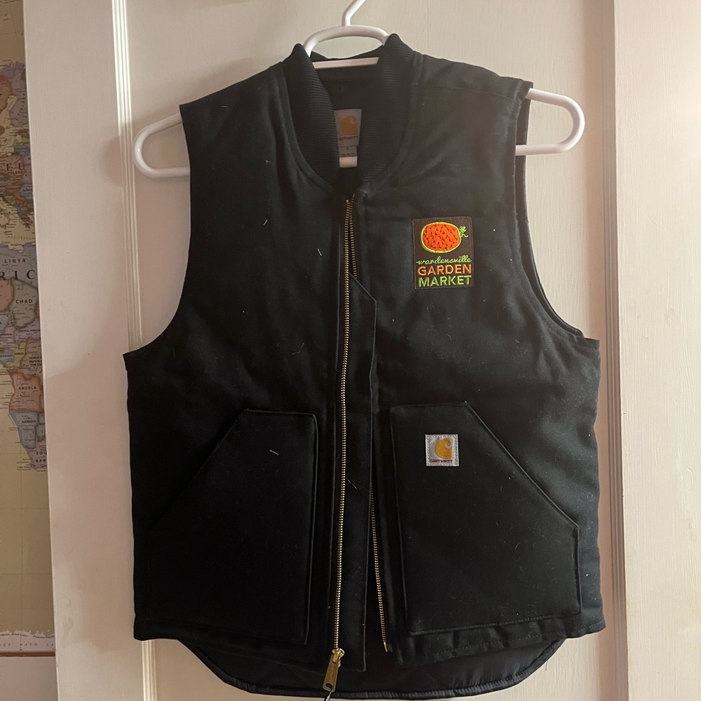 Carhartt men's vest.